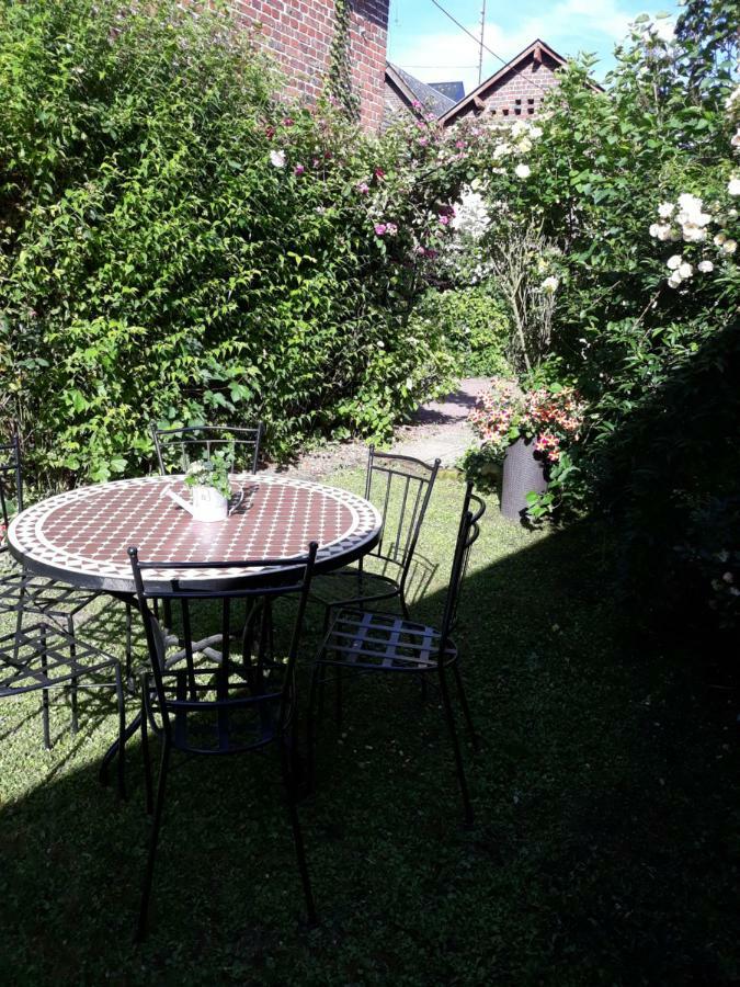 Gite Au Bord Du Lac Montville Екстер'єр фото