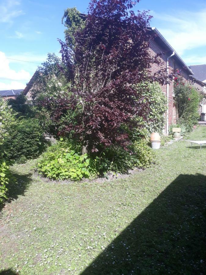 Gite Au Bord Du Lac Montville Екстер'єр фото